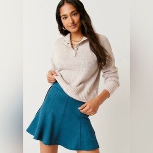 Francesca’s Teal Faux Suede Scallop Mini Skirt | NWT | Style BYDK2557SL